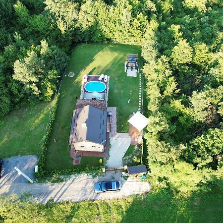 הוילה Sveti Ivan Zelina Jungle House With Private Pool And Hot Tub מראה חיצוני תמונה